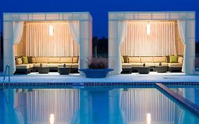 Hotel Indigo Boston - Newton Riverside